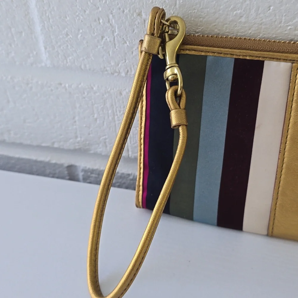 Coach July Spring Leg Zippy Wallet Wristler Multicolored